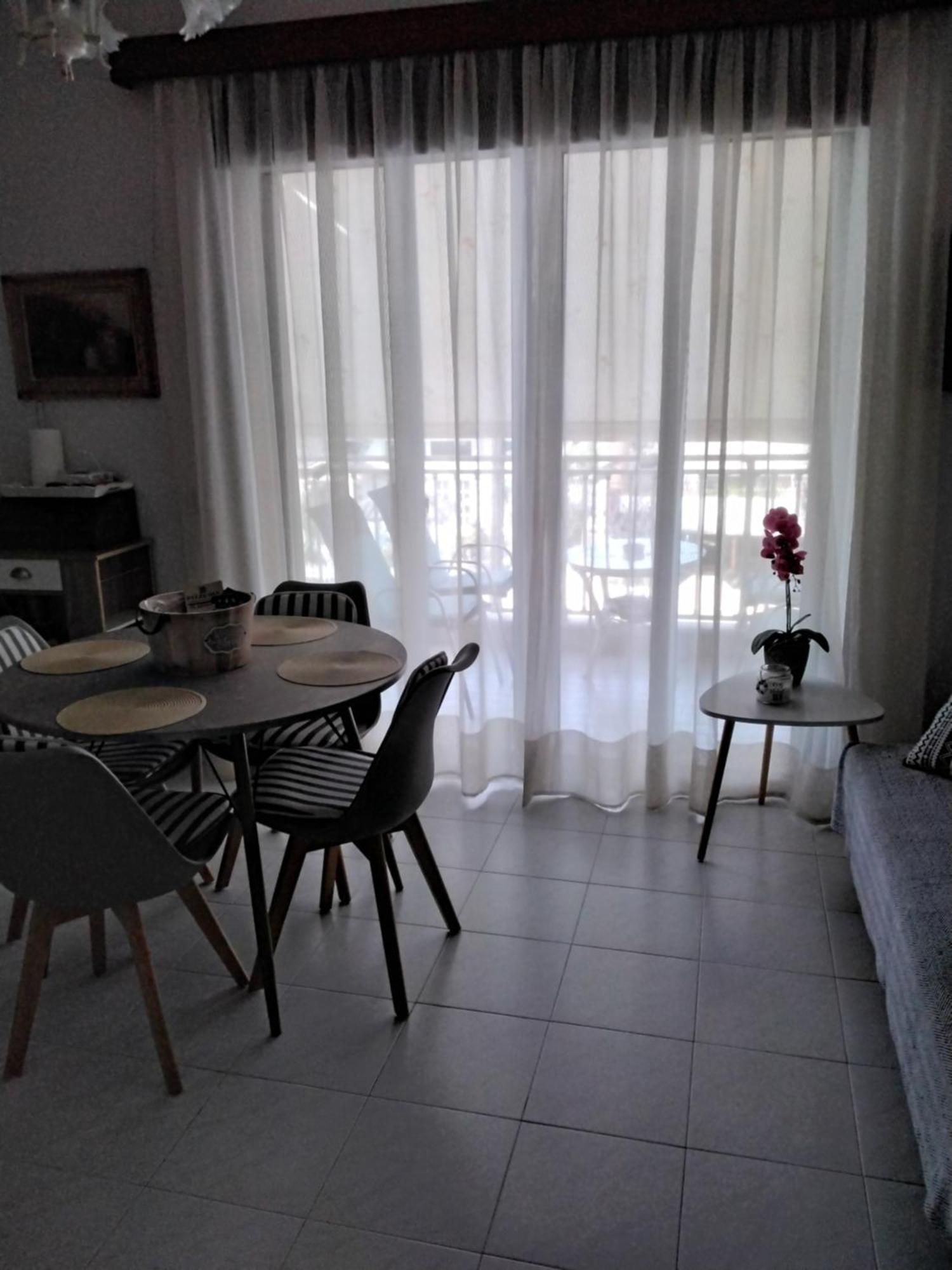 普雷韦扎Αlexandras House公寓 外观 照片